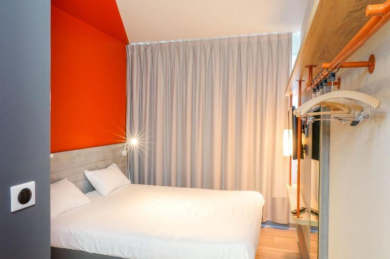 Ibis Budget Ομπενά Εξωτερικό φωτογραφία